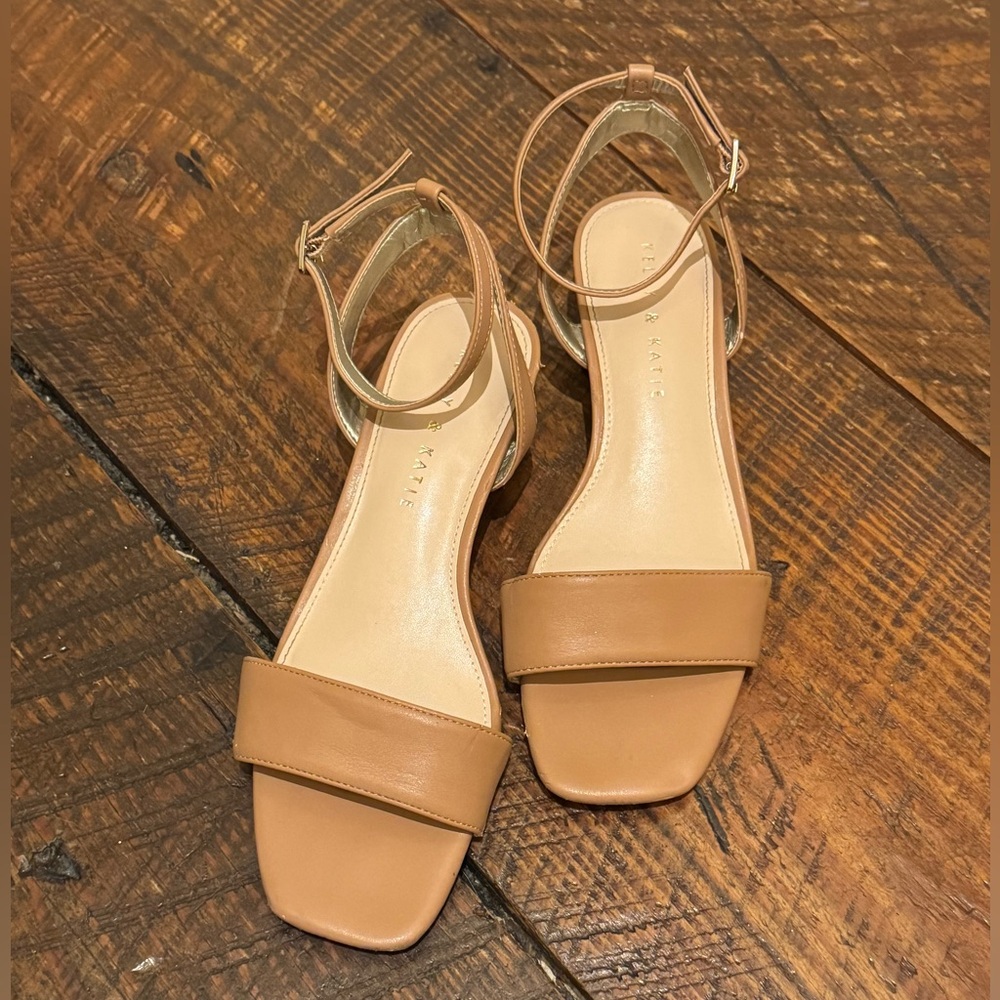Kelly & Katie Tan Leather Ankle-Strap Block Heel Sandals